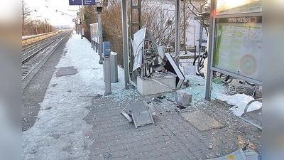Innerhalb von nur zehn Tagen wurden zweimal am Bahnhof Grub die Fahrkartenautomaten aufgesprengt.	 (Foto: LKA)