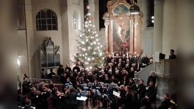 Ein Höhepunkt an den Weihnachtsfeiertagen ist in der Pasinger Himmelfahrtskirche die Aufführung von Bachs Weihnachtsoratorium. (Foto: Himmelfahrtskirche)