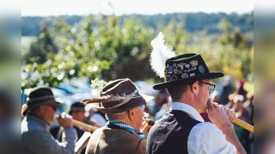 Die „Alpenmusik“ war bis ins 18. Jahrhundert eine agrarisch geprägte Freiluftmusik. (Foto: Markus Spiske)
