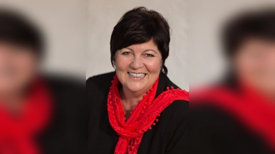 „Wir haben bereits zahlreiche Wohnangebote bekommen, rechnen jedoch damit, weitere Unterbringungsplätze zu benötigen“, sagt Landrätin Andrea Jochner-Weiß. (Foto: Landratsamt Weilheim-Schongau)