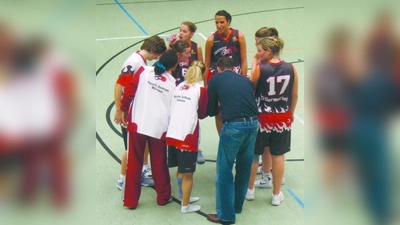 Haben in Heidelberg ihren ersten Saisonsieg eingefahren: Die Basketballerinnen von Friendsfactory Germering. (Foto: pi)
