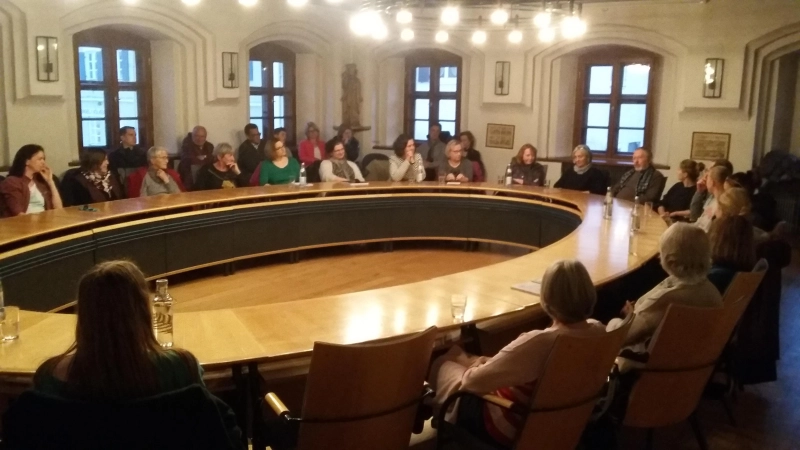 Rund 40 Personen kamen zum ersten Treffen ins Ebersberger Rathaus. (Foto: Privat)