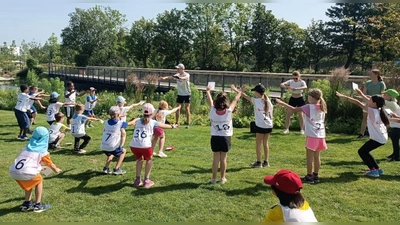 Auf dem Gelände der Landesgartenschau durften 40 Kinder je 30 Minuten laufen und Übungen absolvieren. (Foto: privat)