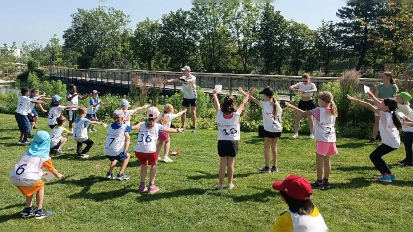 Auf dem Gelände der Landesgartenschau durften 40 Kinder je 30 Minuten laufen und Übungen absolvieren. (Foto: privat)