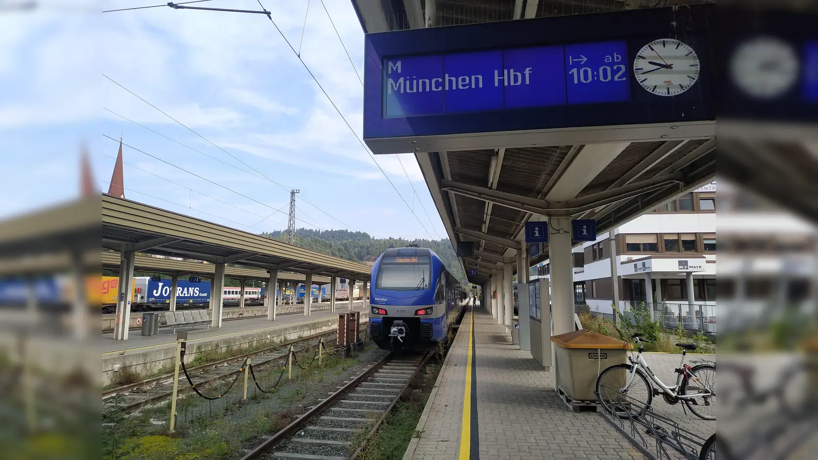 Grafing und Aßling profitieren von der geplanten Taktverdichtung des Meridians. (Foto: sd)