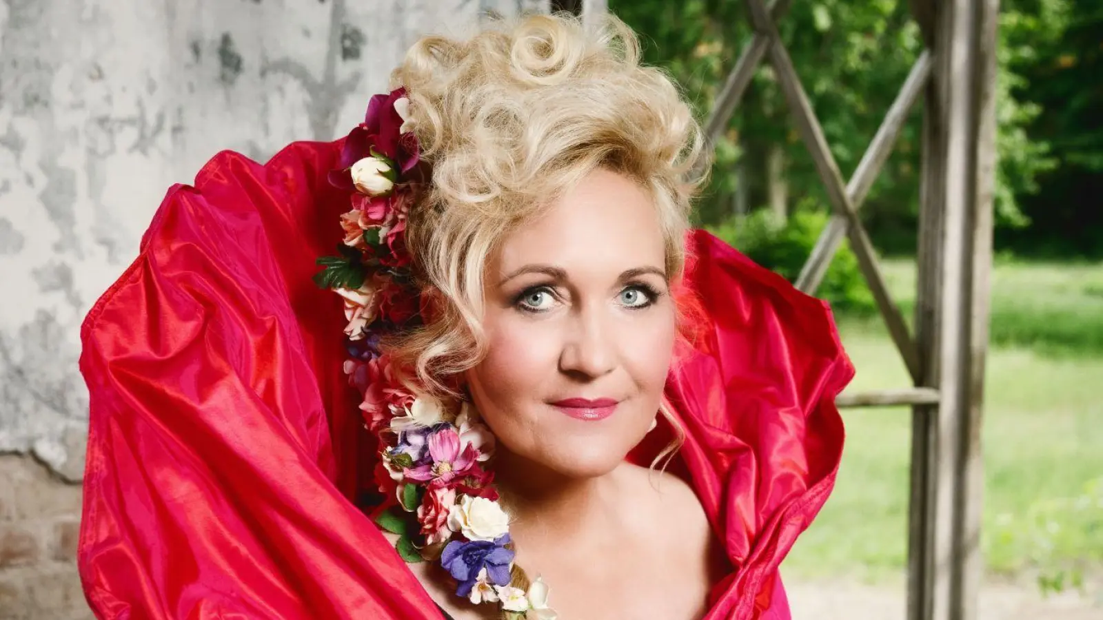 Die gefeierte Sopranistin Simone Kermes kommt in die Stadthalle.  (Foto: Dirk Bleicker)