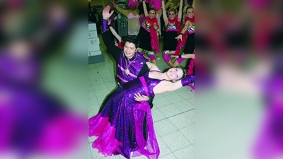 Prinz Mauricio I. und Prinzessin Rebecca I. bei ihrem Abschlusstanz im HIT-Markt in Laim. (Foto: ck)