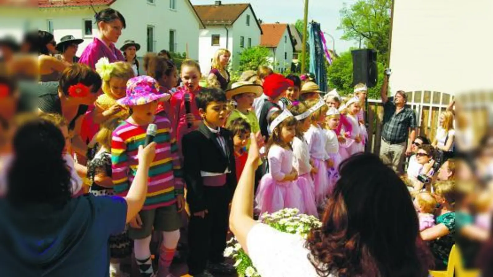 Mit der Aufführung des Musicals vom „Notenbaum“ feierte die Kindertagesstätte „Zauberflöte“ ihren zweiten Geburtstag. (Foto: pi)