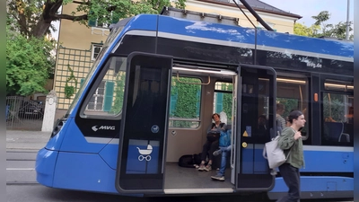 Um das Thema &#39;autonomes Fahren&#39; geht es bei einer Online-Umfrage, mit der die Akzeptanz dieser Fortbewegungsmöglichkeit erforscht werden soll. (Symbolbild: mha)
