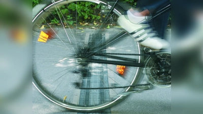 Radfahrende können ihr Fahrrad kostenlos von erfahrenen Radcheckern untersuchen lassen. (Symbolbild: job)