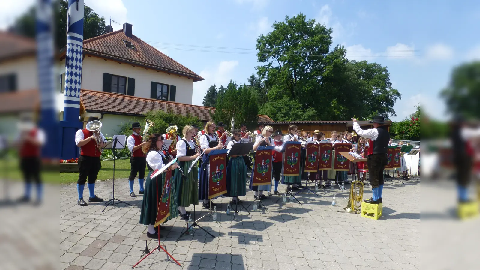 Die Musiker der Blaskapelle Gelting spielen ein Potpourri beliebter Melodien. (Foto: Verein)