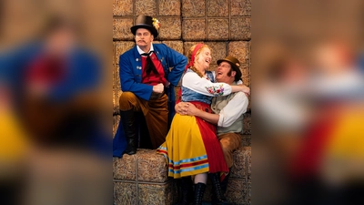 Das Stück „Die verkaufte Braut” wird am Samstag, 11. November, in der Stadthalle aufgeführt. (Foto: FLTB)