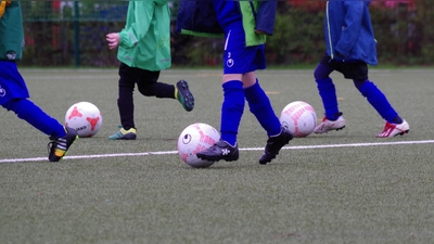 Eine temporäre Spielstraße könnte zeitweise oder zu bestimmten Terminen im Westend mehr Platz zum Spielen bieten. (Foto: Beatrix Köber)