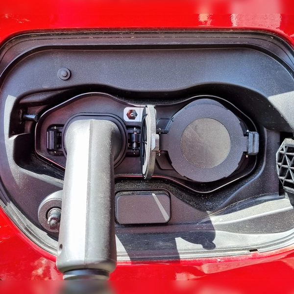 Der Anteil an zugelassenen Pkw mit Hybrid-Antrieb ist in Bayern gegenüber 2024 um 20 Prozent gestiegen. (Foto: chk)