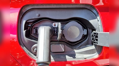 Der Minister fordert im Interesse von Arbeitnehmern, Zulieferern und dem Mittelstand „faire Wettbewerbsbedingungen für alle Antriebsarten.” (Symbolbild: chk)