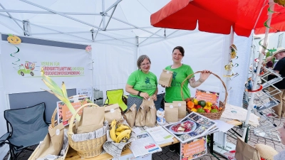 Die Mitglieder des Vereins für Lebensmittelrettung und gegen Ressourcenverschwendung e.V. waren auch beim Energiesparfestival mit von der Partie. (Foto: hw)
