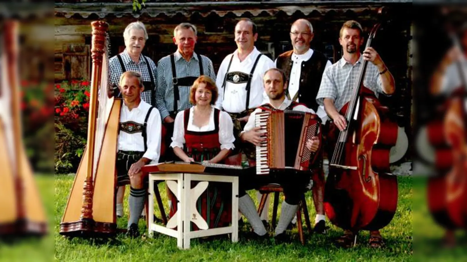 Beim Benifiz-Hoagartn in Burgrain dabei: Die Westacher Sänger und Musi. 	 (Foto: Tobias Foh)