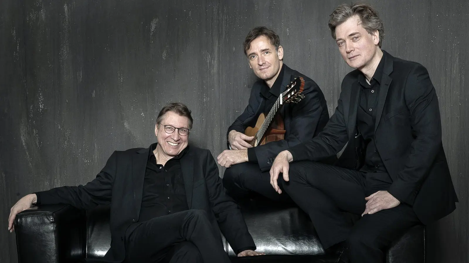 Alexander Leidolph, Thomas Etschmann und Mikhail Antropov sind das Münchner Gitarrentrio. (Foto: Dominik Parzinger)