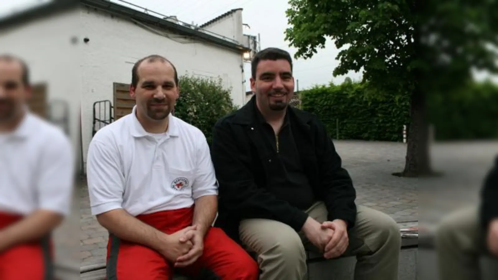 „In unserem neuen Konzept steckt viel Arbeit. Wir wollen vor allem an Traditionen anknüpfen“, sagen Andreas Koos und Peter Denk vom Vorstand der Arbeitsgemeinschaft der Pasinger Vereine e.V., die das Pasinger Volksfest lebendig machen. (Foto: US)