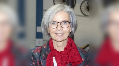 33 Jahre lang leitete Bettina Gundler das Verkehrszentrums des Deutschen Museums. Nun geht sie in den verdienten Ruhestand. Im Interview erzählt sie aus ihrem bewegten Museumsleben.  (Foto: Hubert Czech)