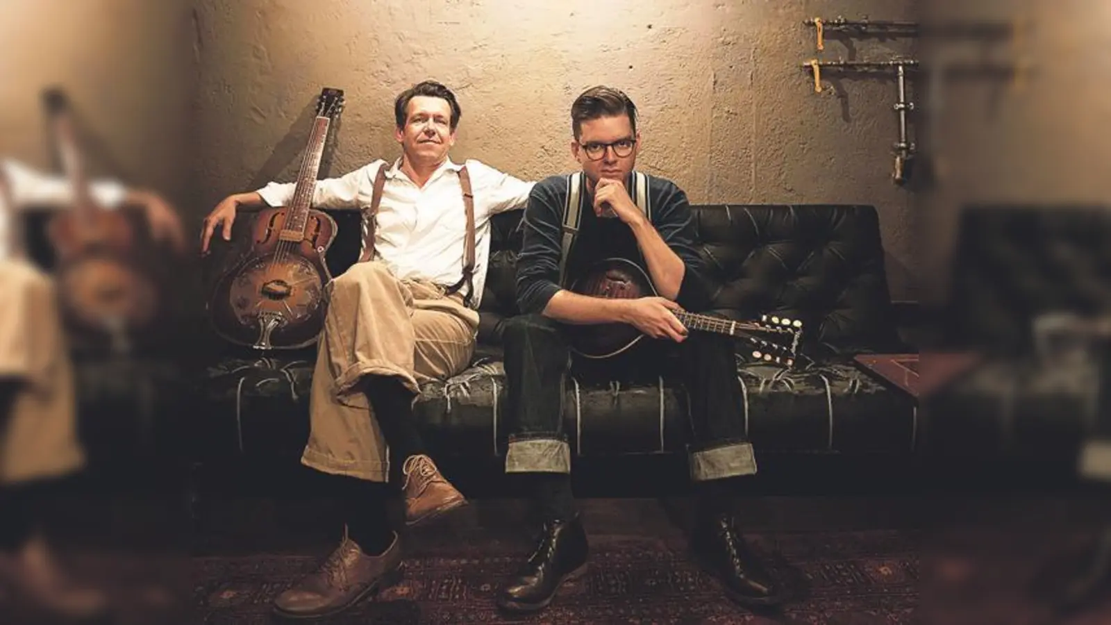 Acoustic Blues spielen Peter Crow C. (links) und Ferdinand Kraemer alias »Jelly Roll«.	 (Foto: Christian Kaufmann)