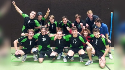 Die Mannschaft mit Trainerin Ute von Milczewski. (Foto: TSV)