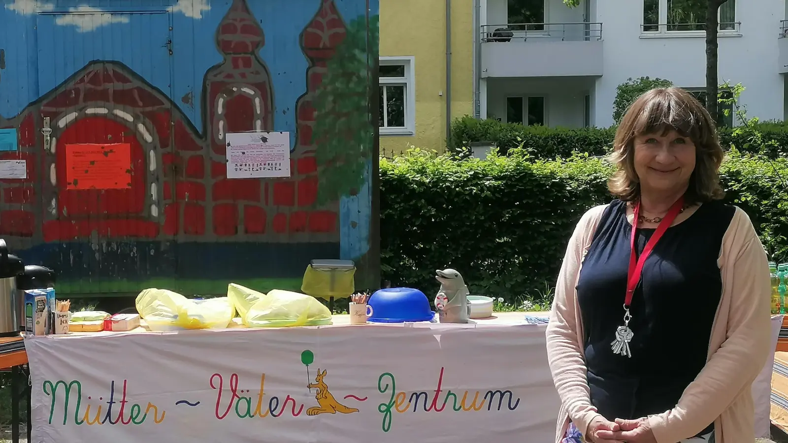 Susanne Baier leitet seit 1992 das Mütter-Väter-Zentrum (MVZ) Neuhausen, das am Donnerstag, 15. Mai, zur Bastelaktion an den Lazarettspielplatz einlädt. (Foto: MVZ Neuhausen)