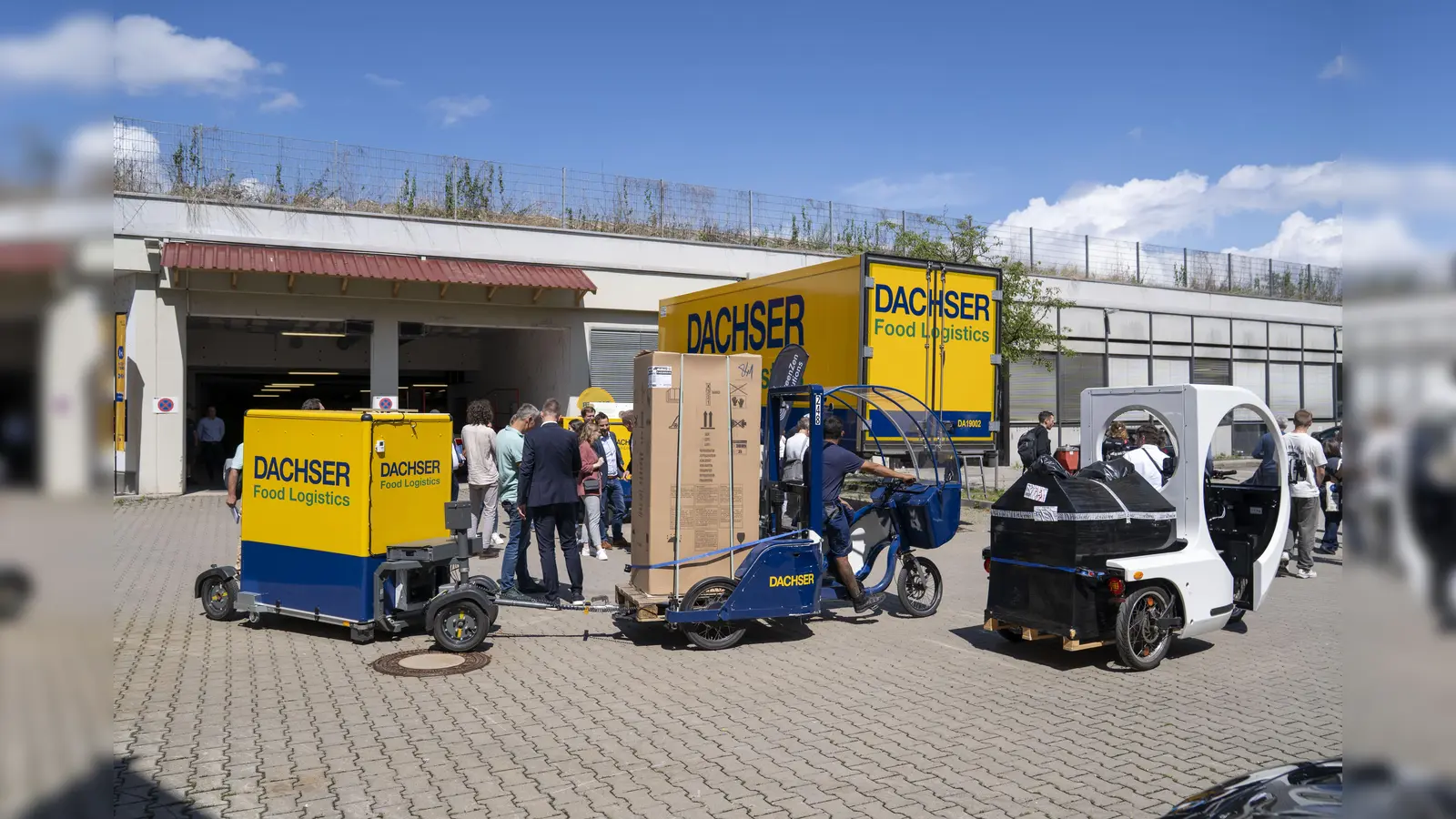 An der Paketposthalle findet der Umschlag von Palettenware, Kühllogistik und gewöhnlichen Paketen statt. (Foto: Mobilitätsreferat/Dobner Angermann)
