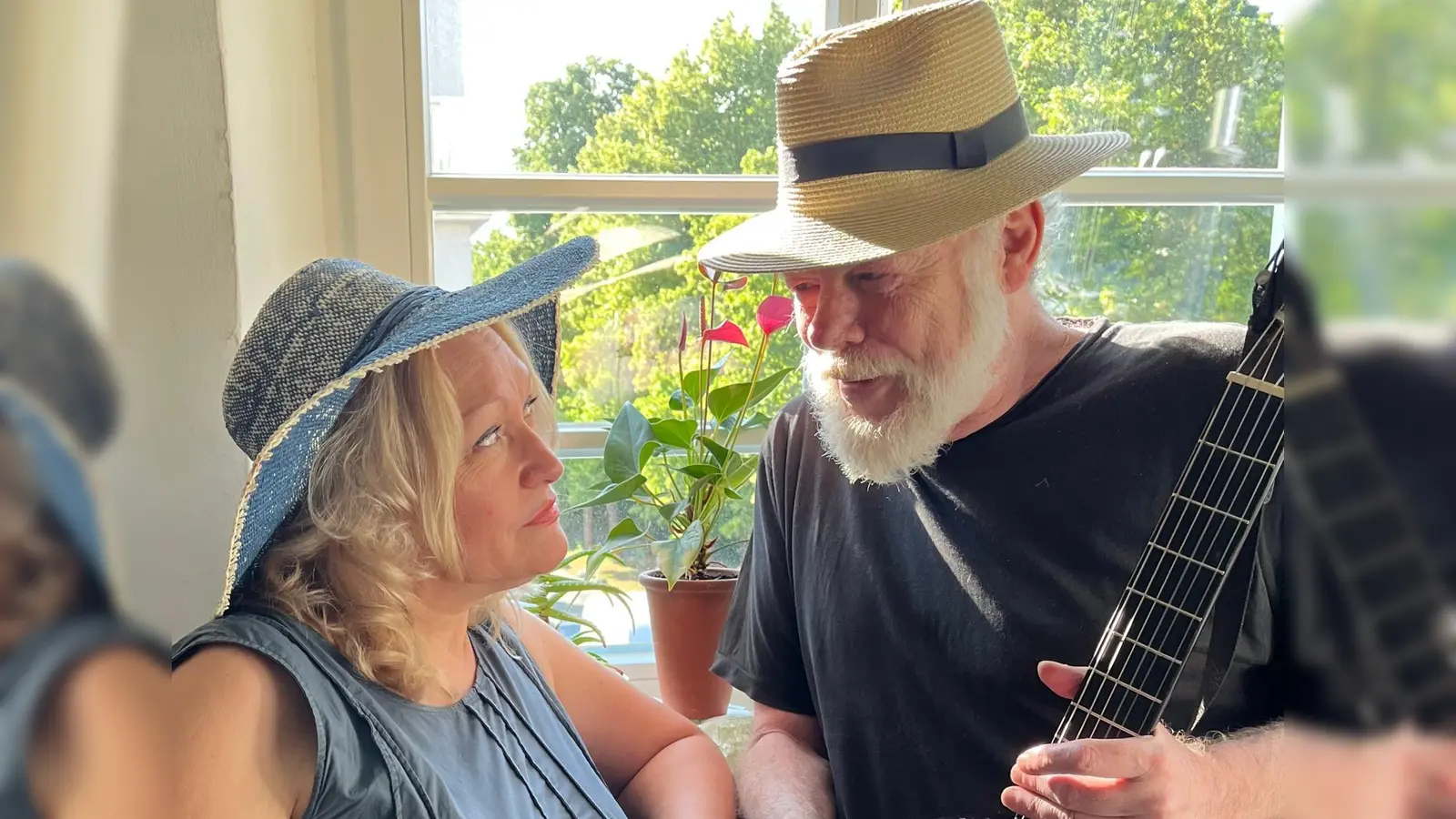 Natalia Dytyuk und Andreas Pregler spielen das letzte SommerHofKonzert des Jahres. (Foto: Dina Krutschkowa)