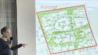 Stadtplaner Oliver Prells stellte das überarbeitete Konzept für das neue Wohn- und Gewerbegebiet vor.  (Foto: hw)