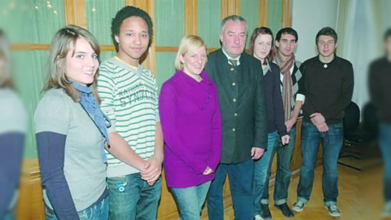 Die Sprecher des Landesschülerrats zusammen mit Bayerns Bayerns Kultusminister Ludwig Spaenle. (Foto: pi)