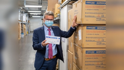 Der bayerische Wissenschaftsminister Sibler besuchte das Klinikum rechts der Isar und dankte den rund 6.000 Mitarbeitern für ihren Einsatz. (Foto: Falk Heller)