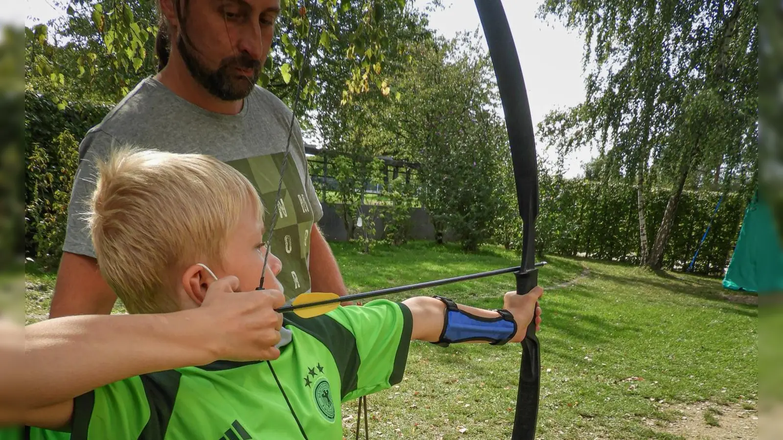 Jugendliche ab der 5. Klasse können kostenlos Bogenschießen ausprobieren. (Foto: Echo e.V.)