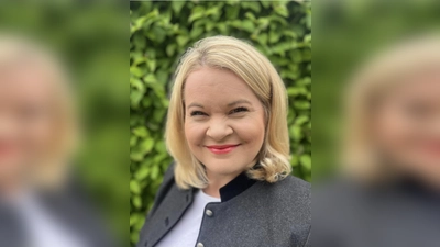 Die langjährige Gemeinderätin Julia Stifter will Bürgermeisterin werden. Jetzt braucht sie 200 Unterstützerunterschriften im Rathaus.  (Foto: Stifter)