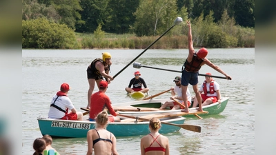 Das Highlight des Seefests war das beliebte Fischerstechen. (Foto: Wasserwacht Weilheim)