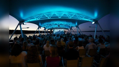 Das Fünf Seen Filmfestival sorgt nicht zuletzt durch seine spektakulären Spielstätten (hier die MS Starnberg) für einen aufregenden Filmsommer. (Foto: Joerg Reuther)