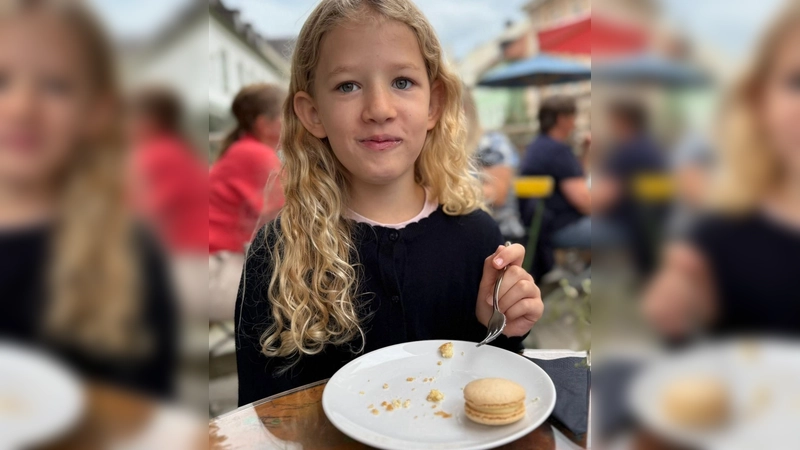 Damit die kleine Clara aus Hohenbrunn wieder ganz gesund werden kann, braucht es schnell einen passenden Stammzellenspender. (Foto: www.dkms.de/clara)