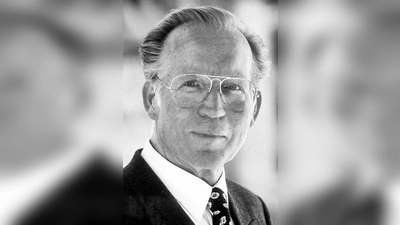 Paul Wilhelm.