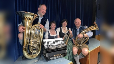 Die Riedhof Musi ist beim Hoagarn mit von der Partie. (Foto: Riedhof Musi)