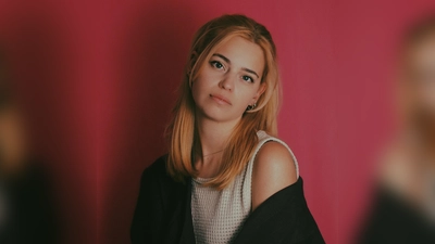 Amelie Scheffels aus Seefeld präsentiert mit ihrer Band gefühlvolle Jazz-Balladen und wagemutige Scat-Soli. (Foto: Kai Abele/oh)