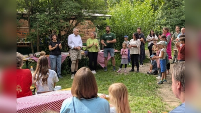 Ein rundum gelungenes Fest zum Jubiläum des Waldkindergartens in Moosburg. (Foto: K. Kipfelsberger)