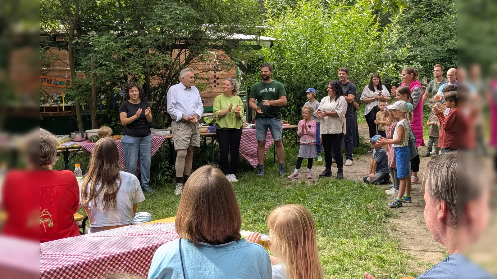 Ein rundum gelungenes Fest zum Jubiläum des Waldkindergartens in Moosburg. (Foto: K. Kipfelsberger)