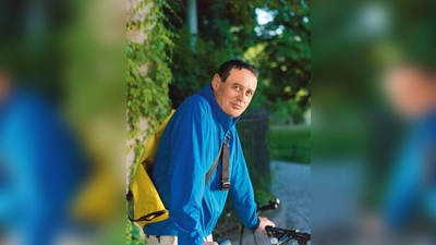 Am Montag, 24. April, ist Georg Koeniger in der Evangelischen Stadtakademie München zu Gast. (Foto: © Ulli Seer Studios)