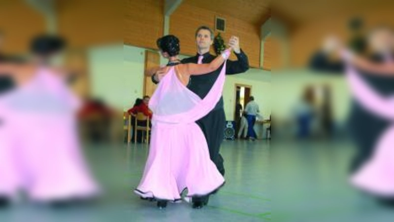 Bettina Kunz und Dr. Florian Uhl. (Foto: pi)