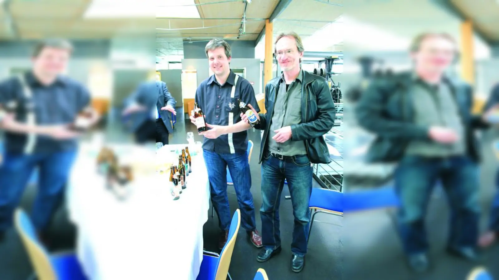 Dieter Janecek und Roland Zintl (r.) plädieren für eine größere Vielfalt der Bierkultur in München. (Foto: pi)