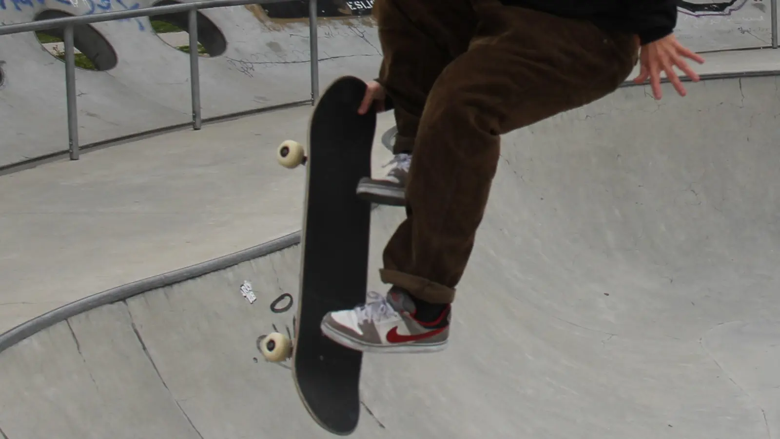 Für Skater gibt es in nur Laim wenige Flächen. Daher soll die marode Anlage an der Von-der-Pfordten-Straße saniert werden. (Foto: Beatrix Köber)