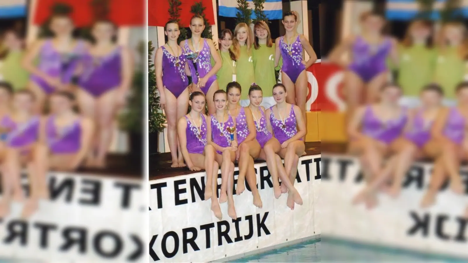 Die Bayern-Auswahl mit Eintracht-Nixe Katharina Brunner aus Karlsfeld bei den „17. Flanders-Synchro-Open“ in Kortrijk (Belgien). (Foto: pi)