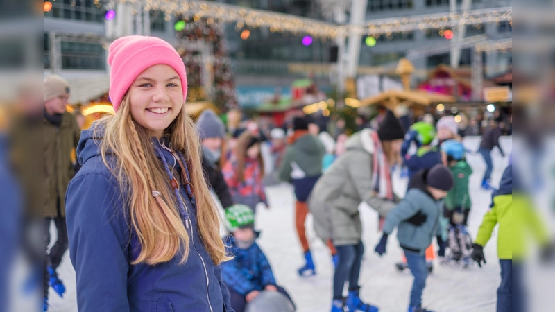 Ein Hot-Spot ist seit Jahren die riesige Eislauffläche am Airport. (Foto: Flughafen München)