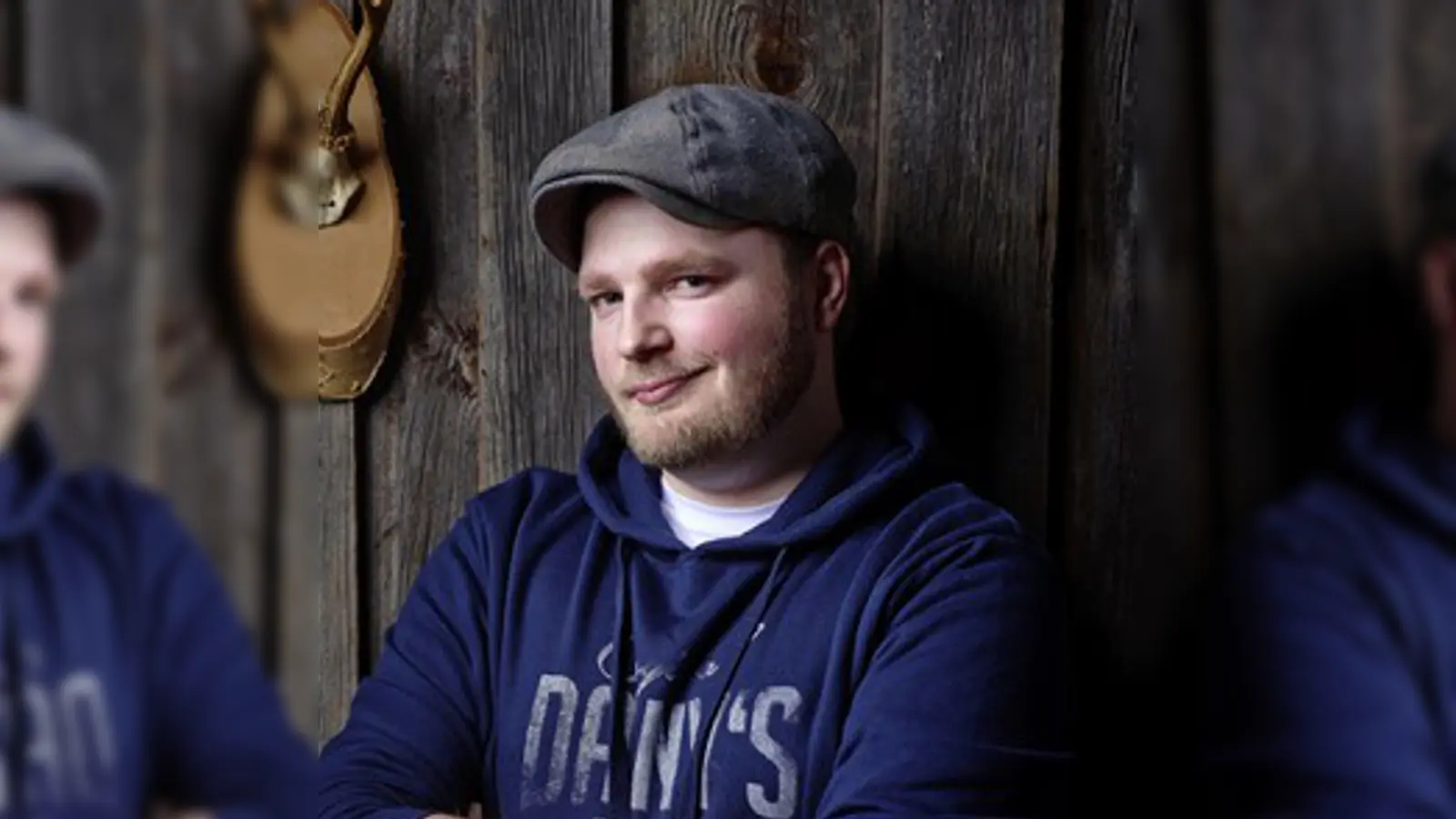 Am 29. Februar kommt der Straubinger Liedermacher „DaEbner“ nach Forstinning.  (Foto: VA)