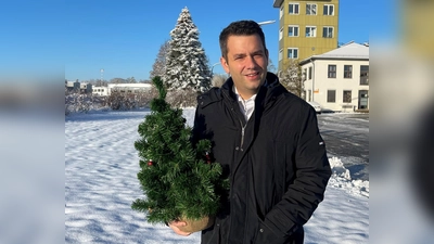 Prof. Dr. Philipp Rauschnabel gehört zu den einflussreichsten Augmented Reality Forschern weltweit. Seit 2018 veröffentlicht er zudem eine Studie über die wichtigsten Trends Weihnachten betreffend.  (Foto: hw)